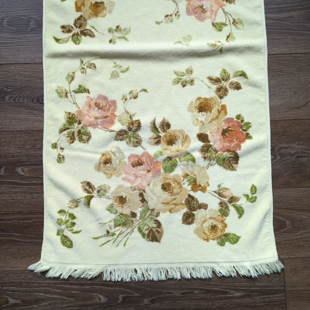 Vintage Cannon Royal Family 4pc Towel Set Yellow Floral Rose Fringed Bath Hand
